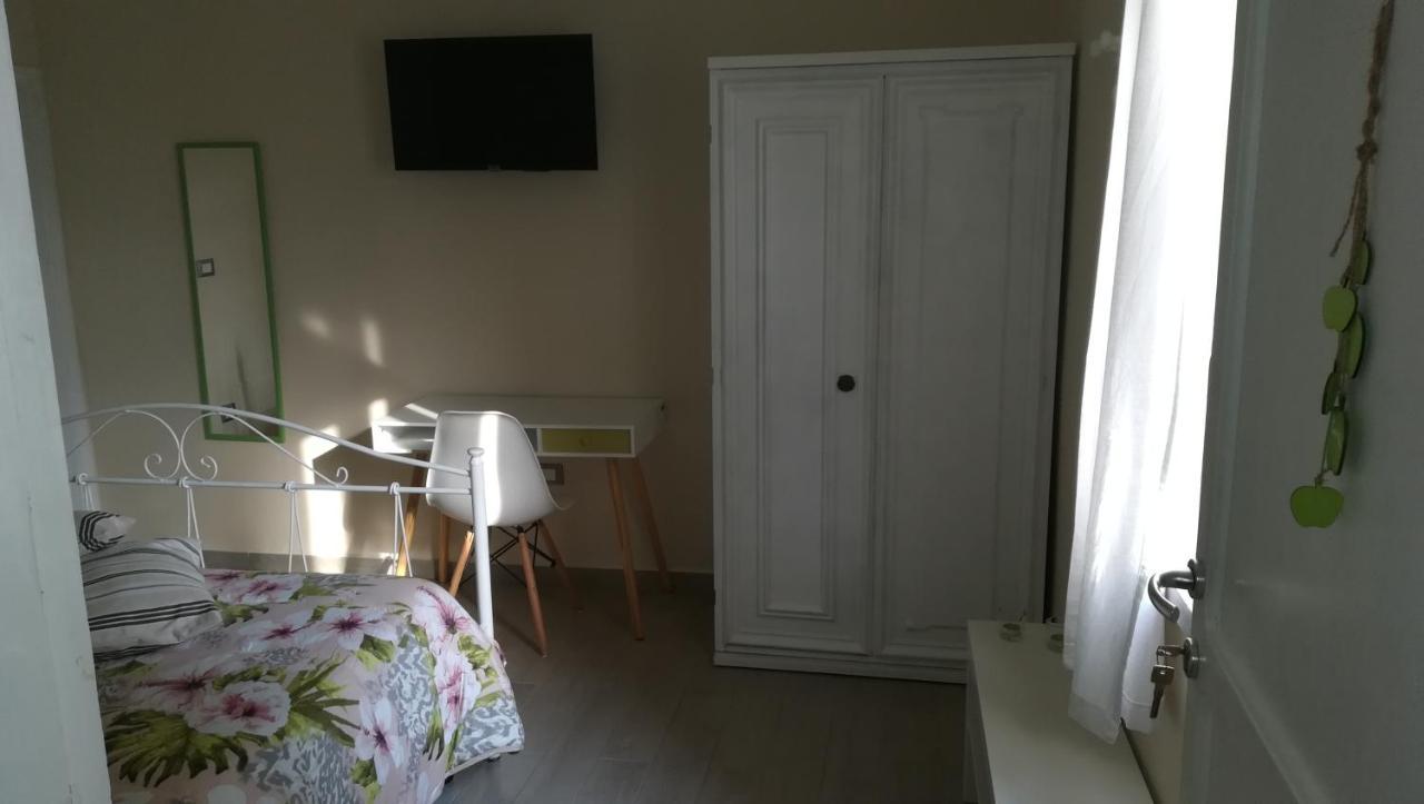 Sotto L'Ulivo Bed and Breakfast Mondavio Buitenkant foto